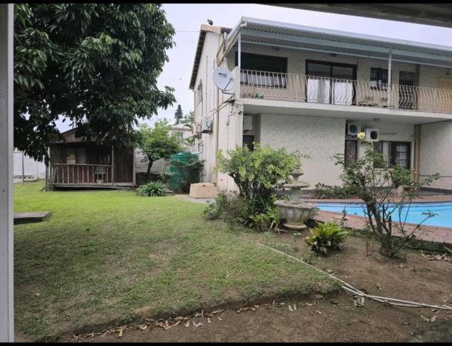 4 BEDROOM HOUSE FOR SALE IN SEA VIEW